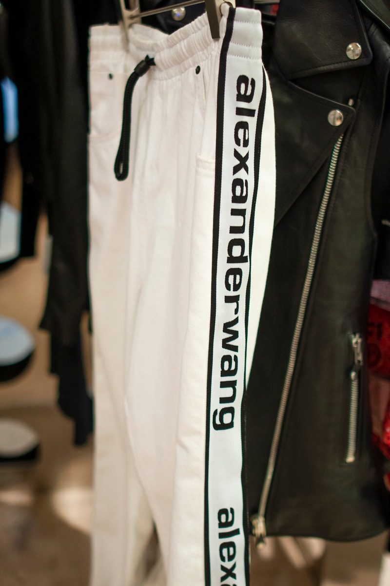 Alexander Wang Spring 2018 COLLECTION 2 Sweatpants White