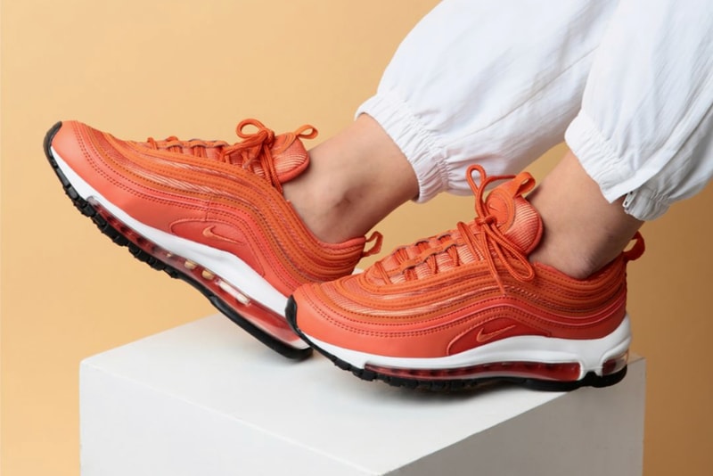 Pantone Color of the Year 2019 Living Coral Peach Pink Shopping Fashion Trends