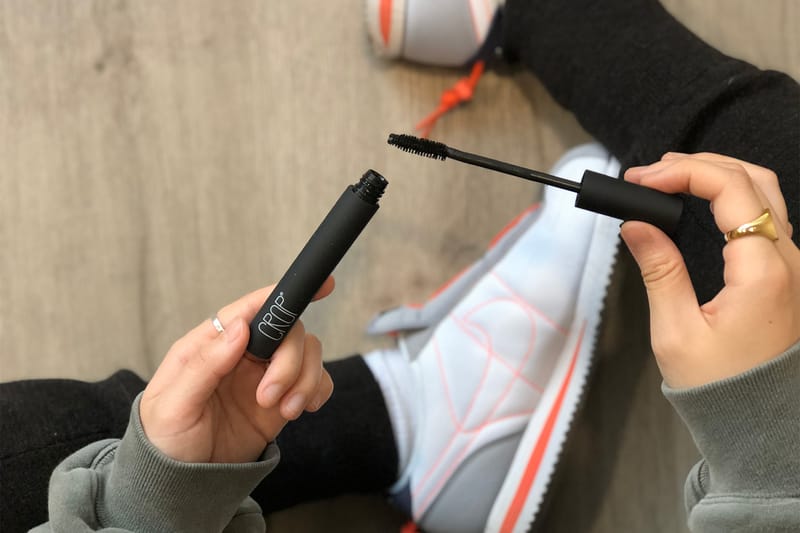 I Tried out COSMOS' First-Ever Certified Organic Mascara and I'm in Love