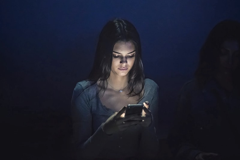 Kendall Jenner Faces More Fyre Festival Backlash Festival Documentary Legal Action Subpoena 