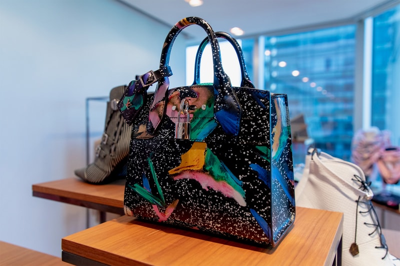 louis vuitton womenswear nicholas ghesquiere new wave bags monogram lv 
