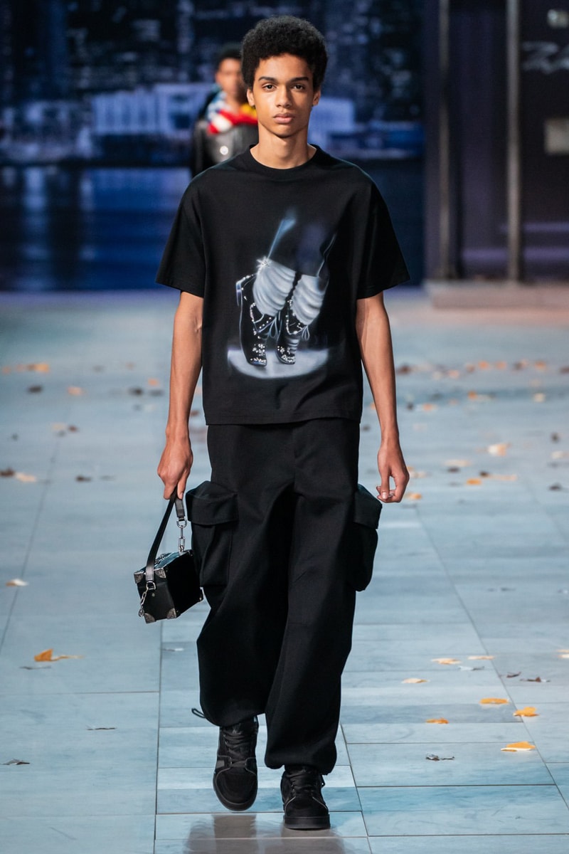 Virgil Abloh's Louis Vuitton Fall/Winter 2019 Runway Collection Paris Fashion Week Mens Full Michael Jackson