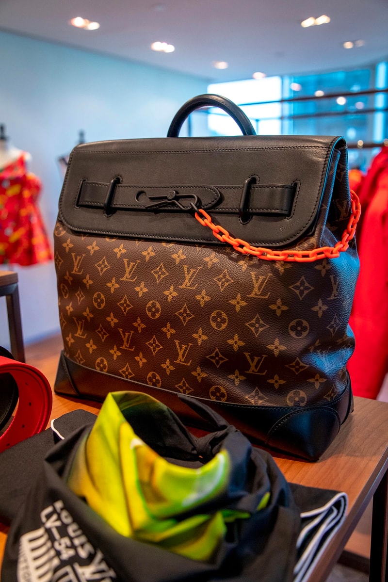 louis vuitton virgil abloh ss19 spring summer 2019 menswear monogram bag orange chain