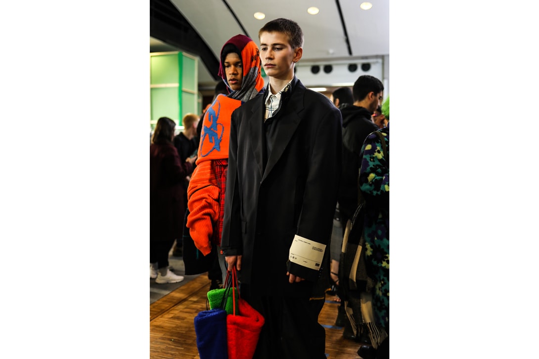 Off-White Virgil Abloh Fall Winter 2019 Add this to your skincare lineup now Show Collection Backstage