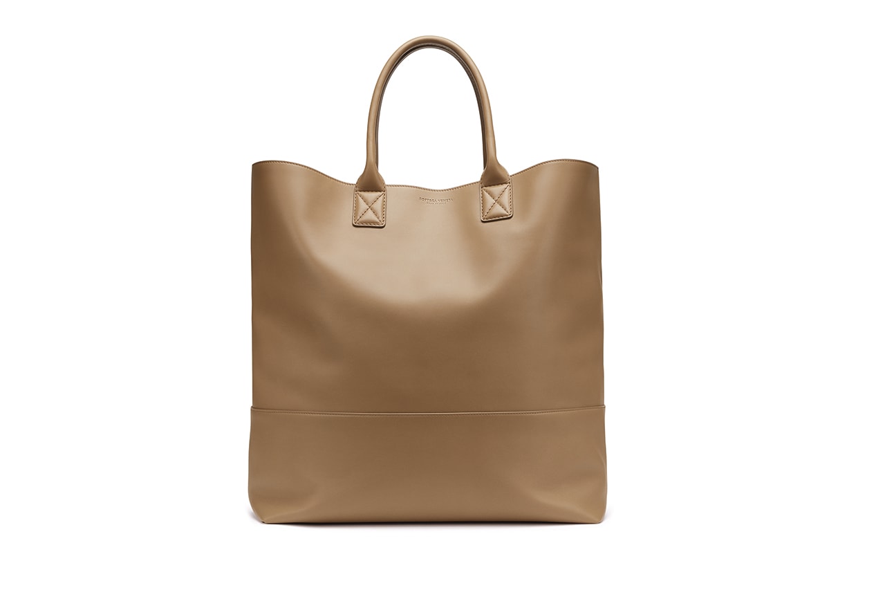 Bottega Veneta Daniel Lee Pouch Maxi Cabat Spring Summer 2019 SS19 Handbags Bags Designer Leather Tote Clutch