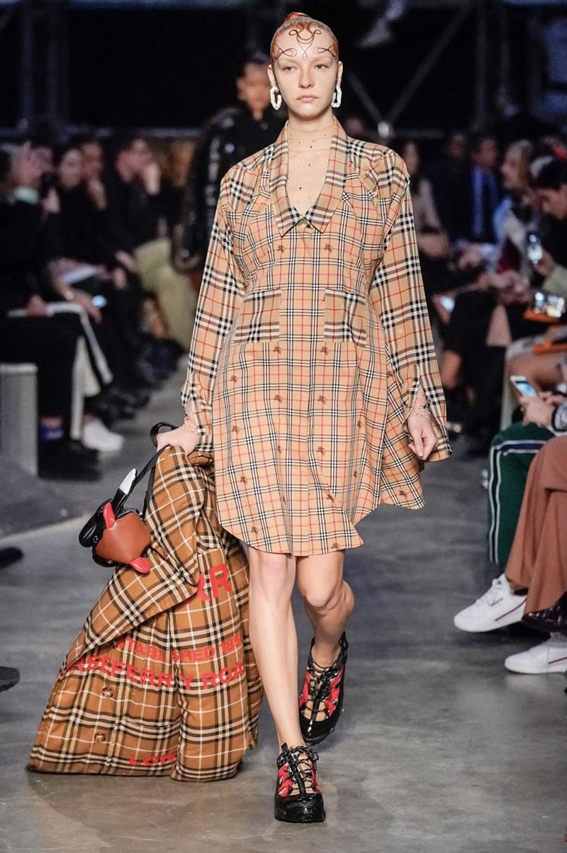 Burberry Fall/Winter 2019 London Fashion Week Show Riccardo Tisci Presentation Runway Pieces FW19 LFW 