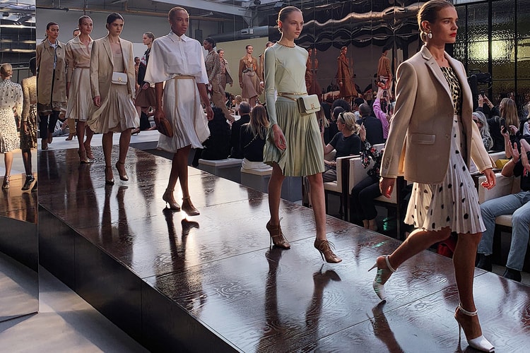 Livestream Riccardo Tisci's Burberry FW19 Show Right Here