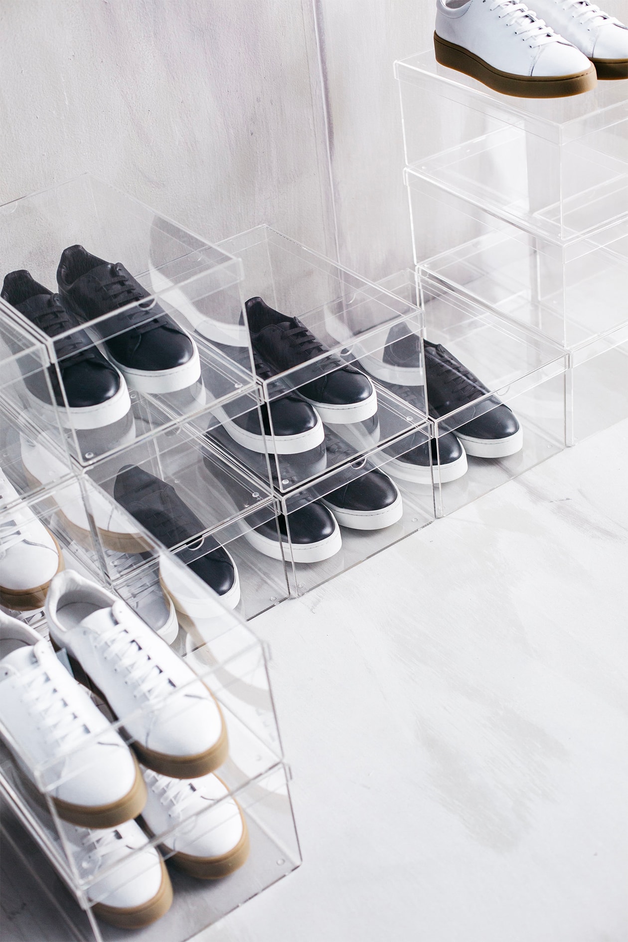 Sneaker Sneakers Shelf Clear Drawers Home Decor Comme Des Garcons Plastic Bag Prada Shoe Boxes Streetwear Fashion