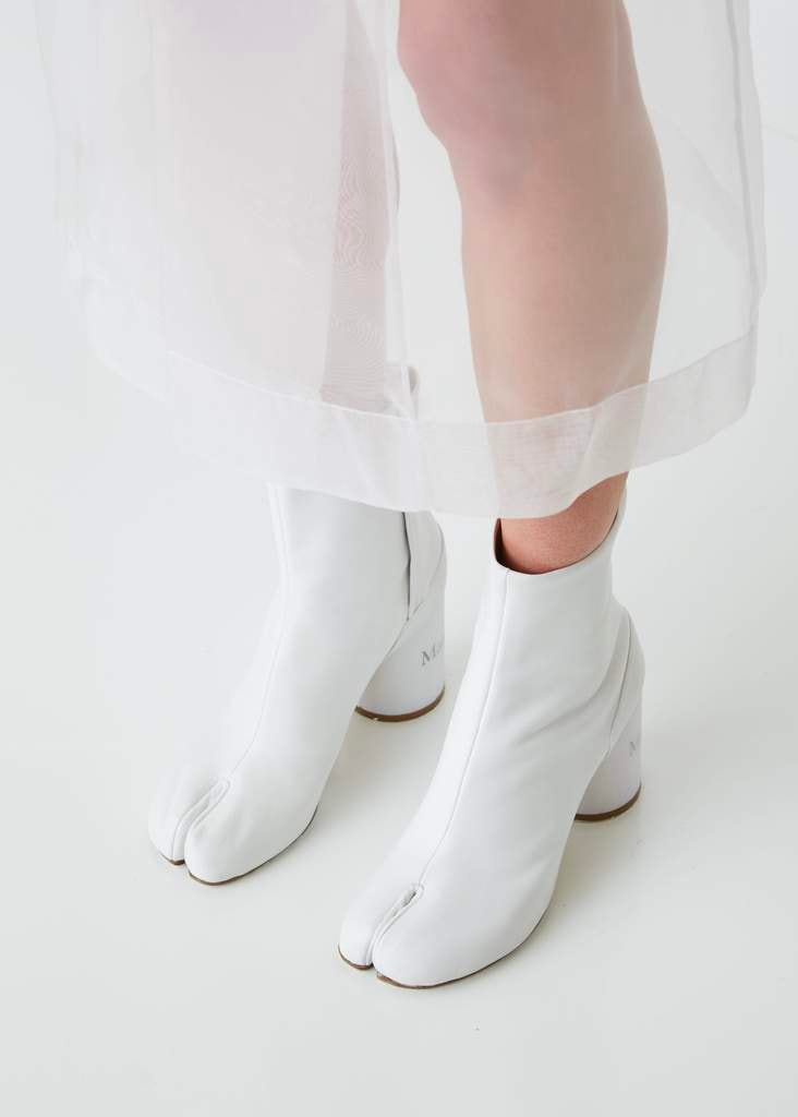 Maison Margiela White Tabi Boots Hologram Heels Numbers Logo La Garçonne 2019 Boot