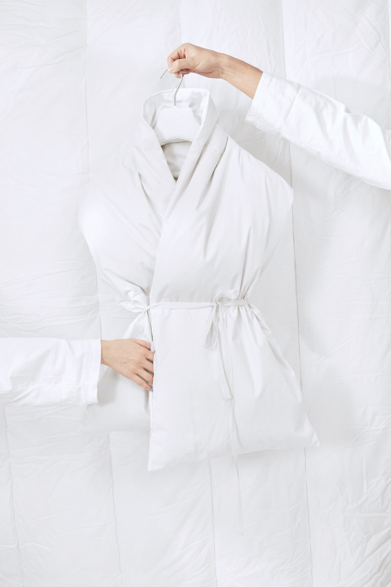 MM6 Maison Margiela See-Now Buy-Now Capsule Range White Five Pieces Padded Shirt Bag 