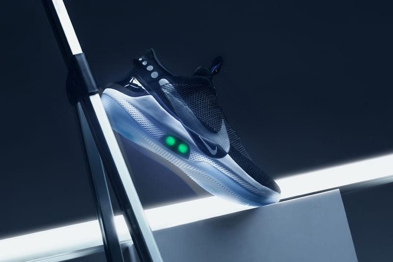A Closer Look at Nike's Self-Lacing Adapt BB "Reflective Silver/Photo Blue"