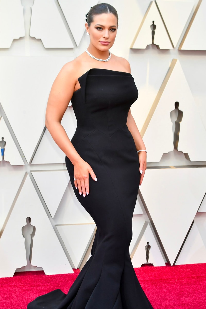 Oscars 2019 91st Academy Awards Red Carpet Ashley Graham Black Dress