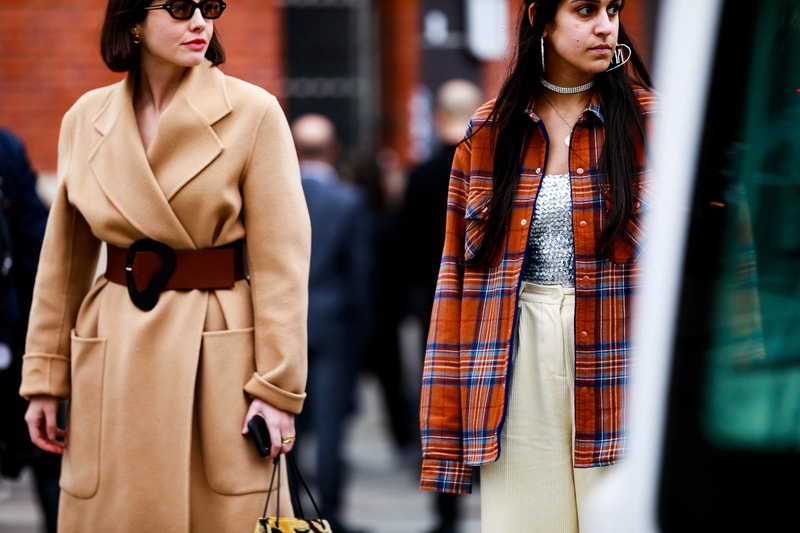 Paris Fashion Week Street Style Fall Winter 2019 Kat Collings Jacket Tan Belt Brown Blazer Red Blue