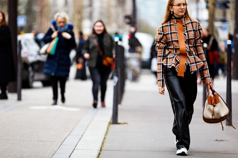 Paris Fashion Week Street Style Fall Winter 2019 Burberry Coat Brown Red Blue