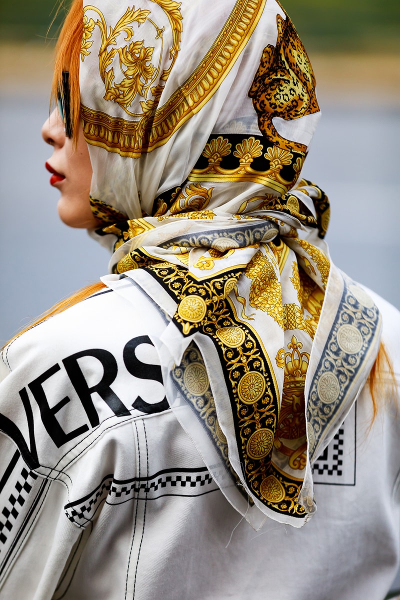 Paris Fashion Week Street Style Fall Winter 2019 Versace Scarf Top Gold White Yellow Black