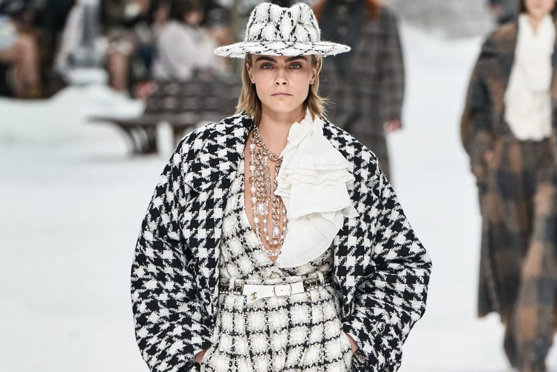 Chanel Bids A Final Farewell to Karl Lagerfeld at Paris Fashion Week