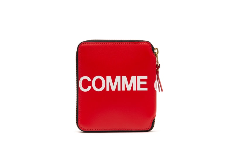 COMME des GARÇONS Red and Black Logo Wallets White Big Print Coin Pouch