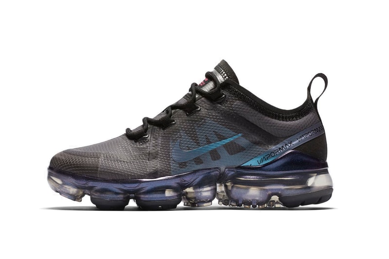 Nike Air VaporMax "Throwback Future" Black Sneaker Shoe Release Trainer Holographic Metallic