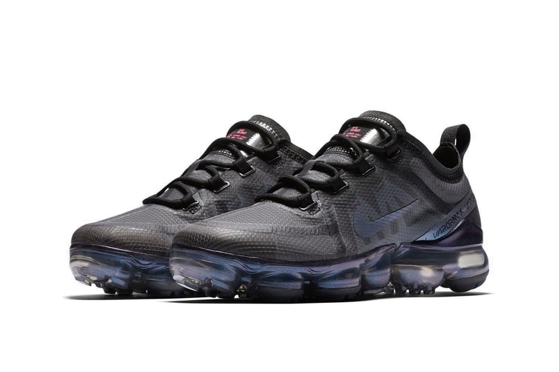 Nike Air VaporMax "Throwback Future" Black Sneaker Shoe Release Trainer Holographic Metallic