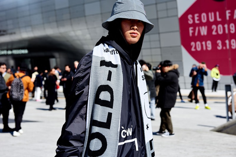 Seoul Fashion Week Fall/Winter 2019 Street Style Balenciaga Gucci Louis Vuitton Nike A Cold Wall Moschino 
