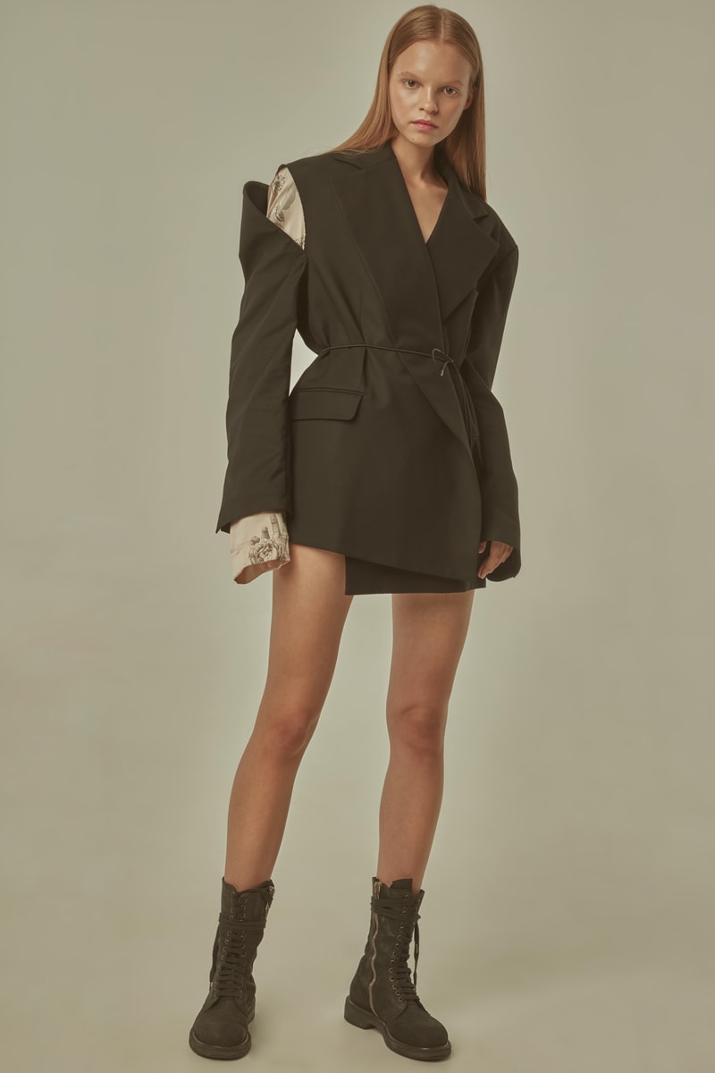 TTSWTRS Spring Summer 2019 Lookbook Cut Out Blazer Black