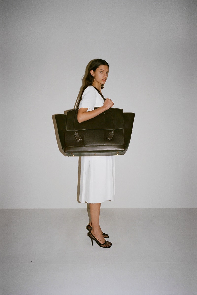 Bottega Veneta The Arco Bag Daniel Lee Pre-Fall 2019 Lookbook Olive Green Big Large