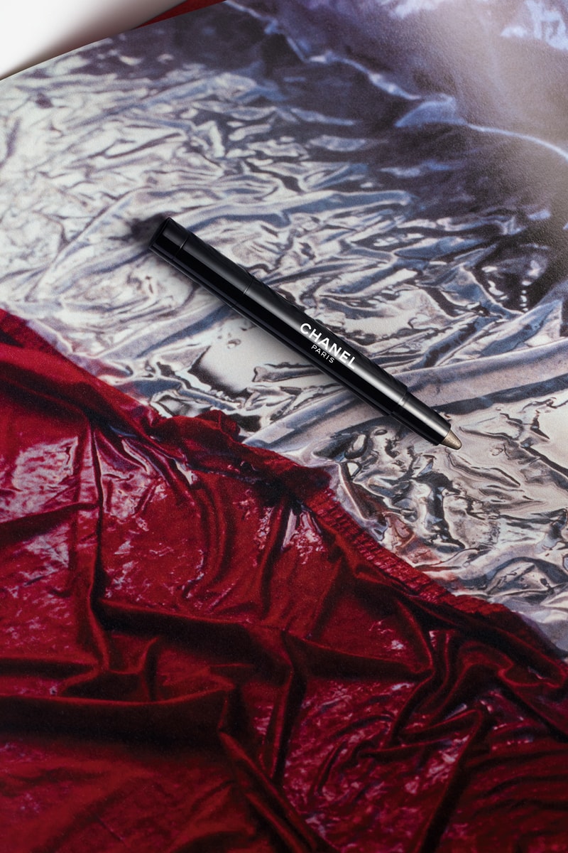 Chanel Beauty Cruise 2019 Makeup Pencil Stylo Logo CC