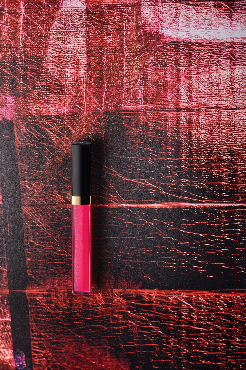 Chanel Beauty Cruise 2019 Makeup Lip Gloss Pink Logo CC