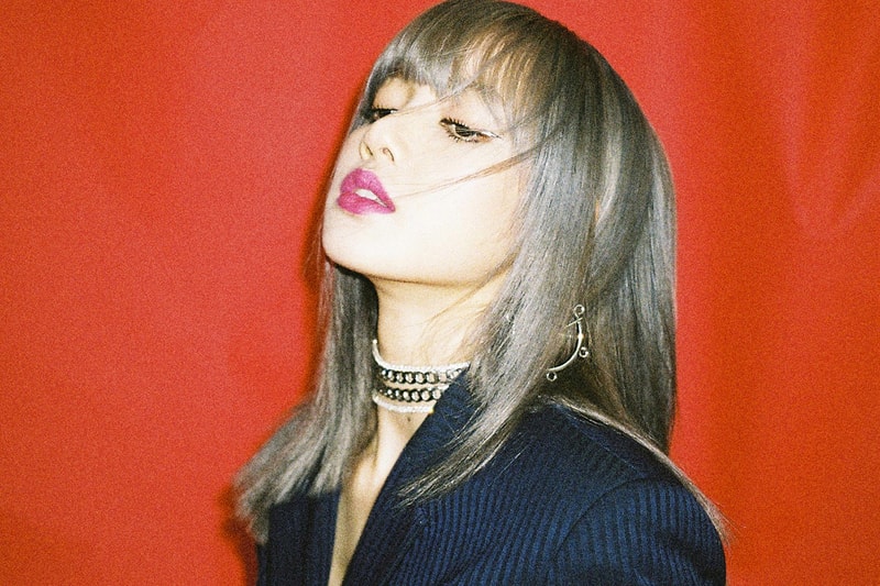 BLACKPINK Lisa Kill This Love Music Video K-Pop Silver Grey Gray Hair 