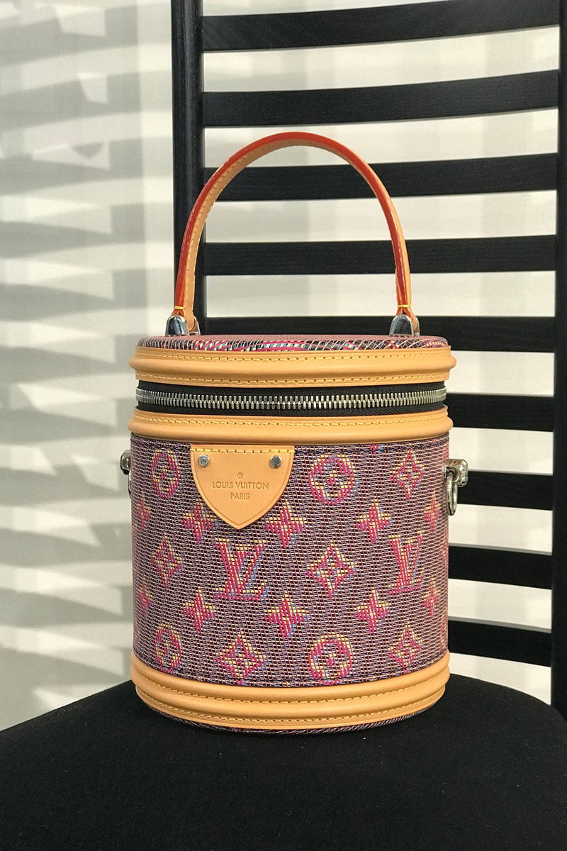 Louis Vuitton Fall Winter 2019 Closer Look Bucket Bag Red Brown Blue