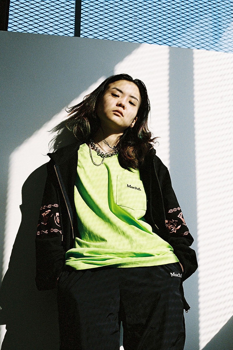 mischief spring summer 2019 ss19 korean streetwear k-fashion lookbooks dad caps blazers backpacks graphic tees