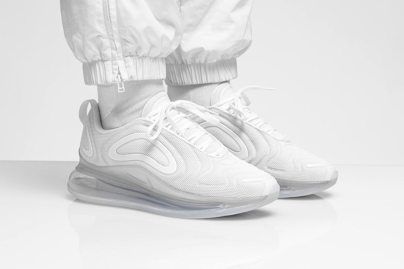 nike air max 720 pure platinum triple white