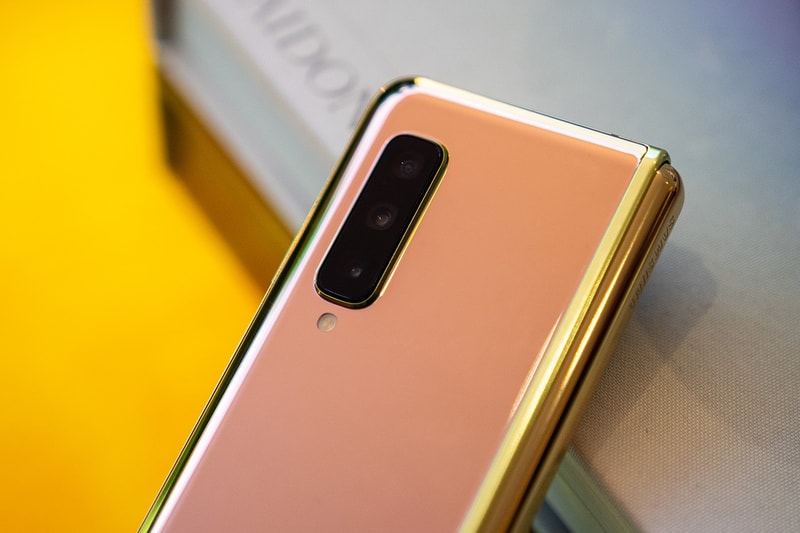 Samsung Galaxy Fold Gold