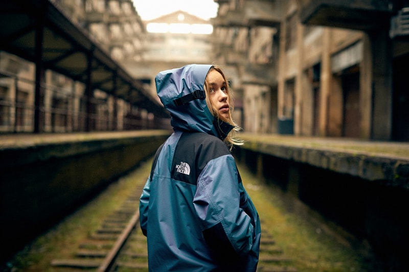 The North Face Iridescent Collection Jacket Blue Black