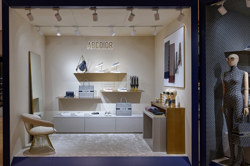 Dior ABCDior Pop Up Hong Kong Pacific Place Sneakers Oblique