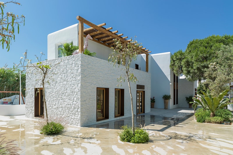 Dior Opens "Dioriviera" Mykonos Pop-Up Store Shop Collection Maria Grazia Chiuri Kim Jones Collection Fashion Greece 