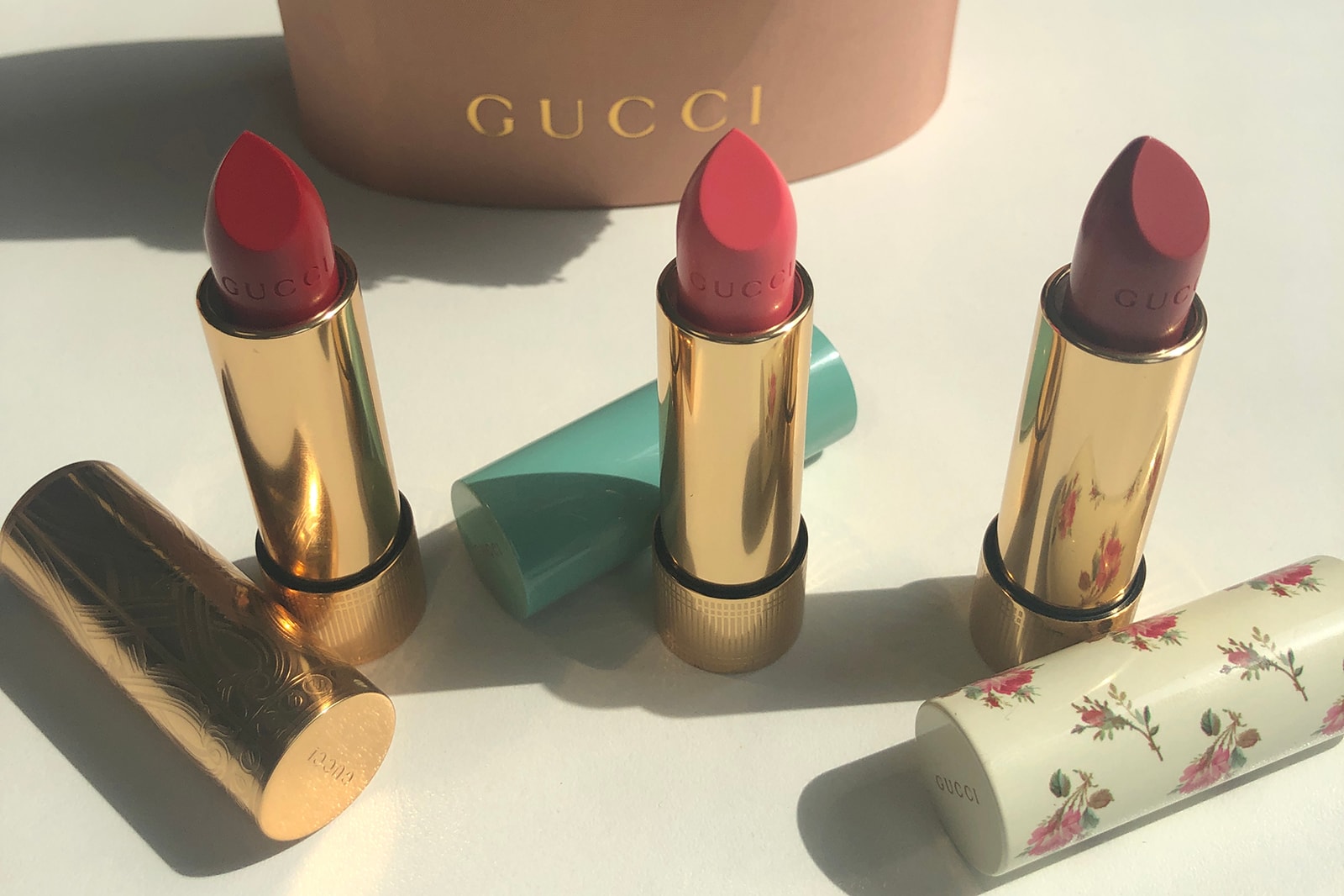 Kostbar protein udlejeren Gucci Beauty Lipstick Satin Voile Review | HYPEBAE