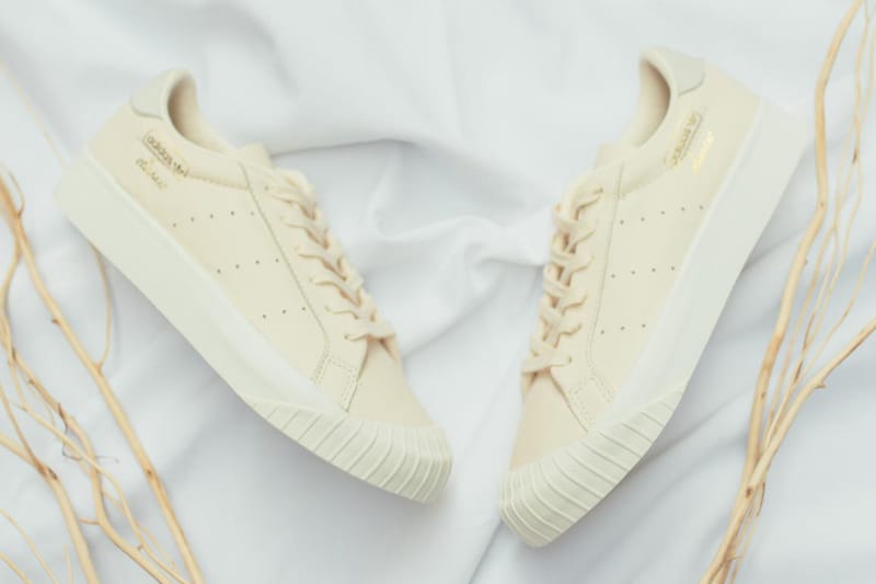 adidas Originals' Neutral Everyn Sneakers Are a Minimalist's Dream