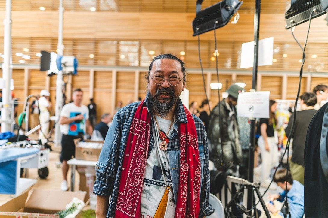 Off-White Virgil Abloh Spring Summer 2020 Paris Fashion Week Show Collection Backstage Gigi Hadid Blazer White Green Blue Red