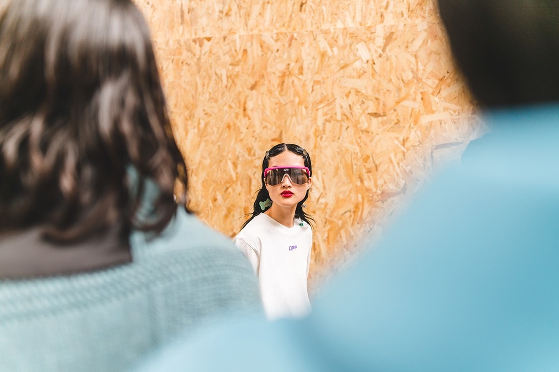 Off-White Virgil Abloh Spring Summer 2020 Paris Fashion Week Show Collection Backstage Gigi Hadid Blazer White Green Blue Red