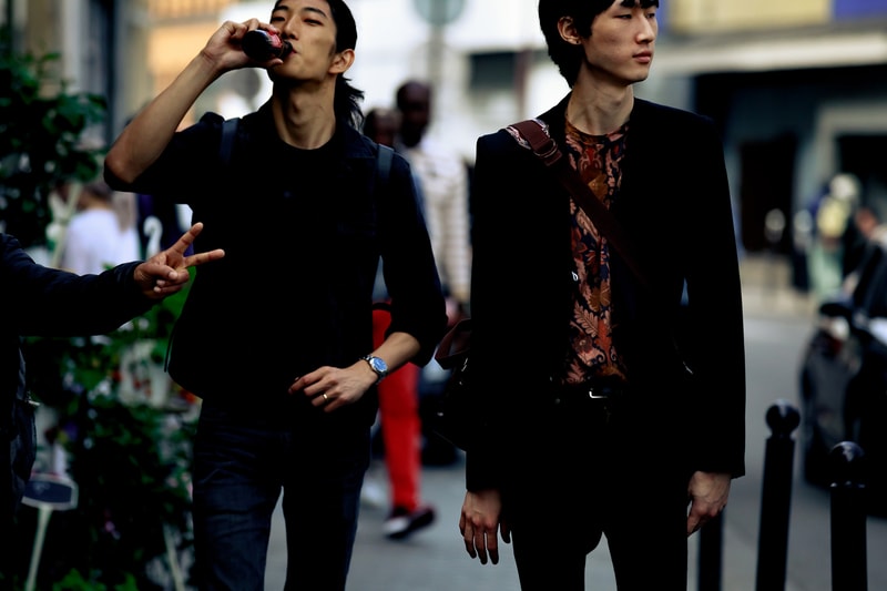 Paris Fashion Week Men's Spring Summer 2020 Street Style Jacket Black Shirt White