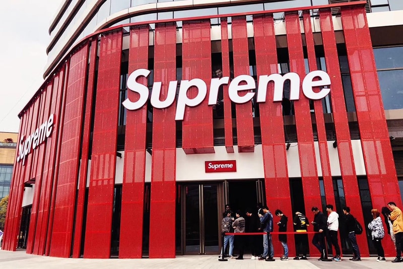 Supreme Logo White Red