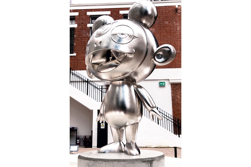 takashi murakami exhibit hong kong flower skull tai kwun gallery collection costume gold doramon asia pop-up shop plushie notebook sticker