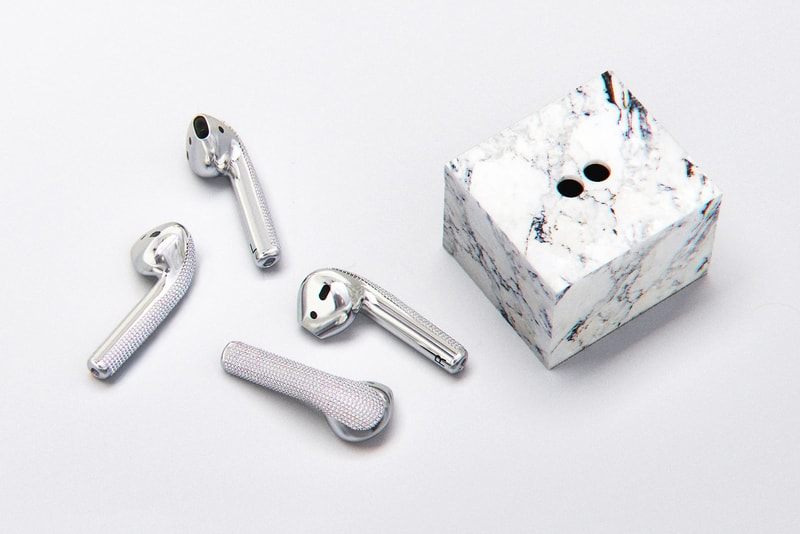 ian delucca diamond gold apple airpods marble charger