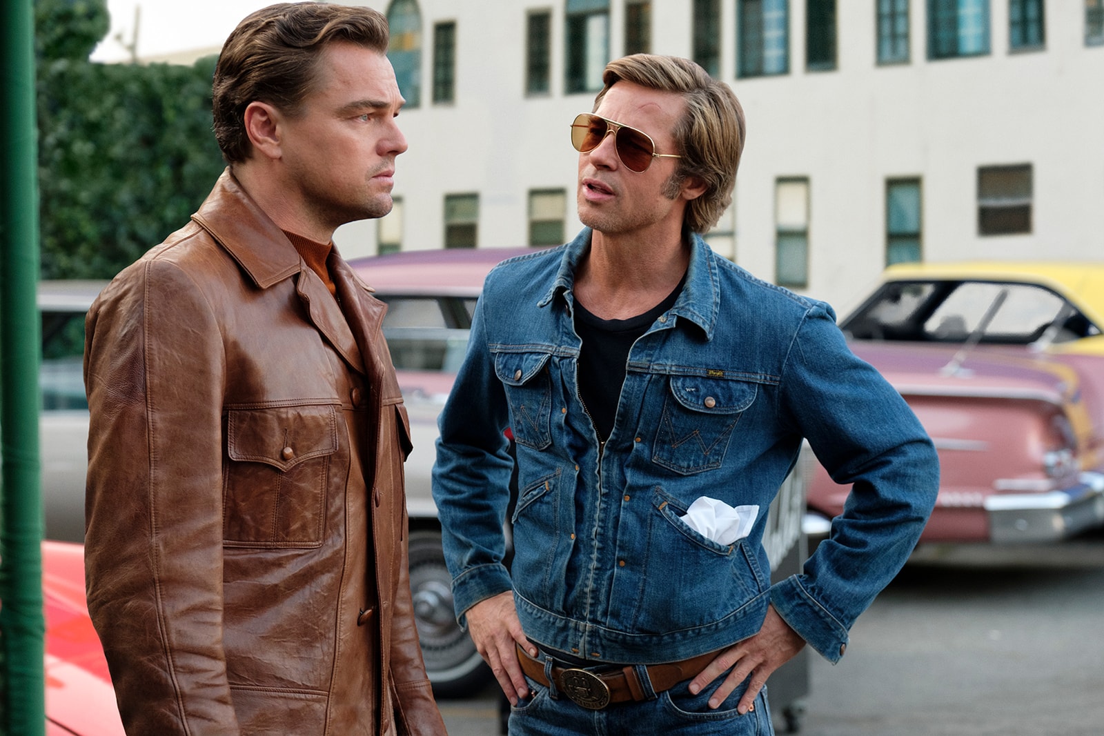quentin tarantino once upon a time in hollywood best outfits looks margot robbie leonardo dicaprio brad pitt '60s fashion 1960s style vintage sharon tate rick dalton cliff booth