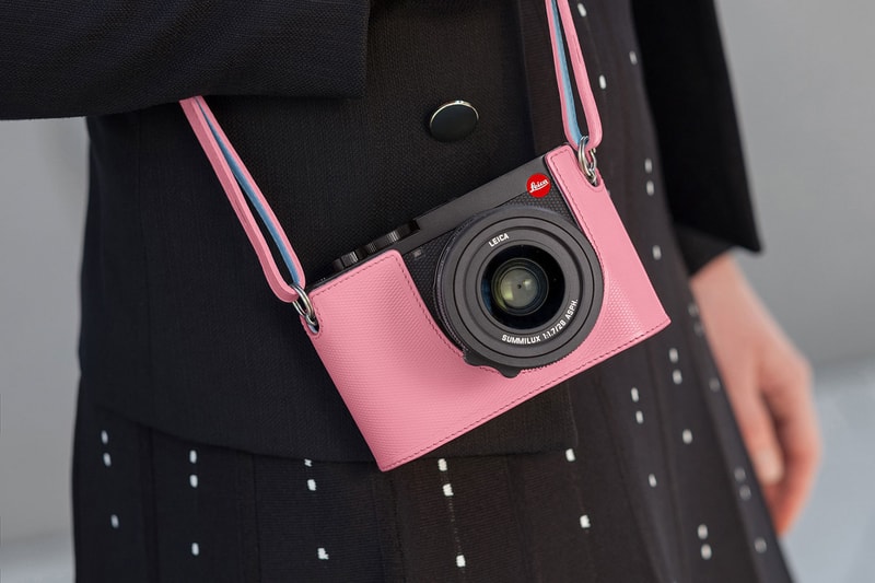 leica camera q2 d-lux travel tote bag wicker basket protector leather blue pink