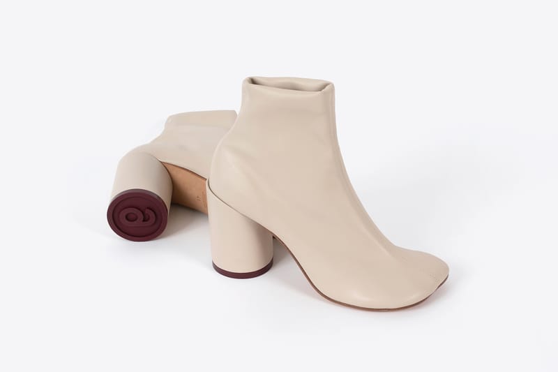 Take a Detailed Look at the MM6 Maison Margiela FW19 Stamp Collection