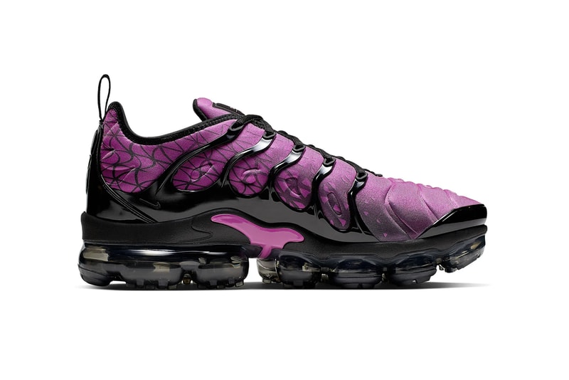 nike air vapormax plus metallic silver active fuchsia sneakers footwear sneakerhead