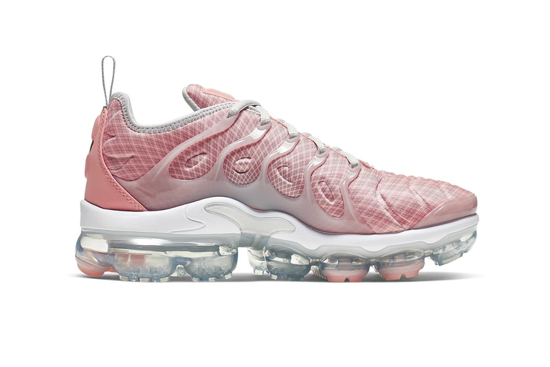 nike vapormax plus womens pink bleached coral sneakers sneakerhead footwear shoes