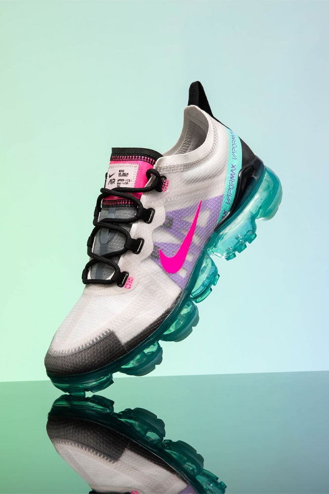 nike air vapormax platinum tint pink blast aurora green release drop